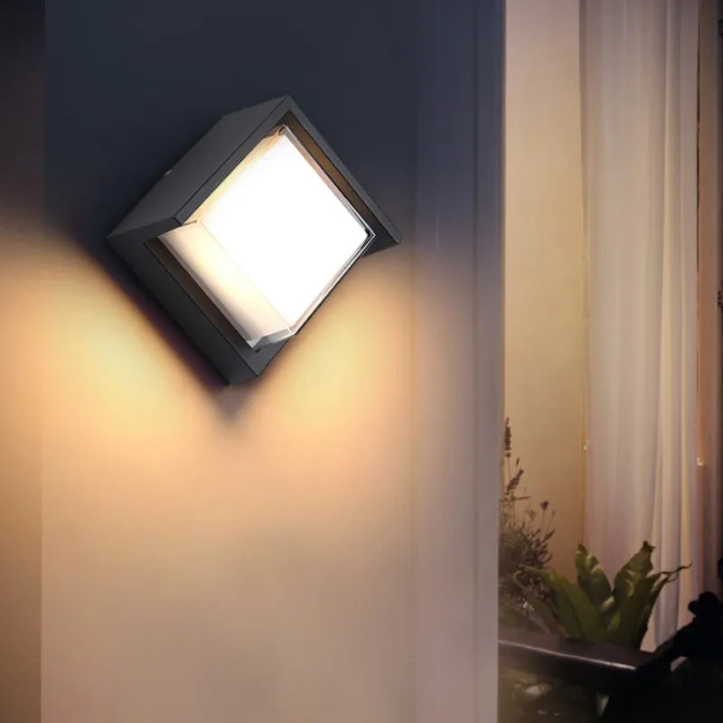 Outdoor Wall Light with Double Layer Lampshade